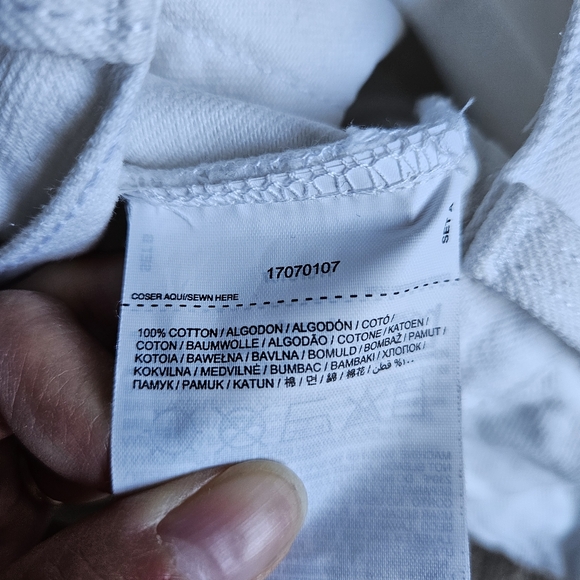 White high waisted shorts - Picture 3 of 5